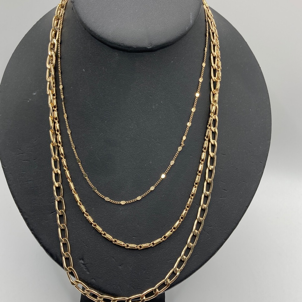 Triple Chain Multi Gold Tone Finish Lobster‎ Claw 18" Necklace Sku 245
